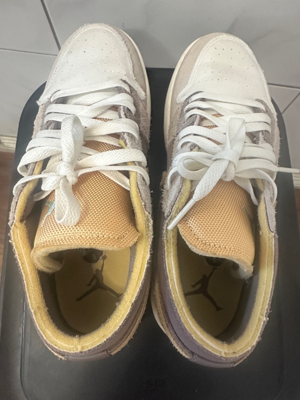 Men's Jordan 1 Low SE Craft sneakers - Picture 6 of 14